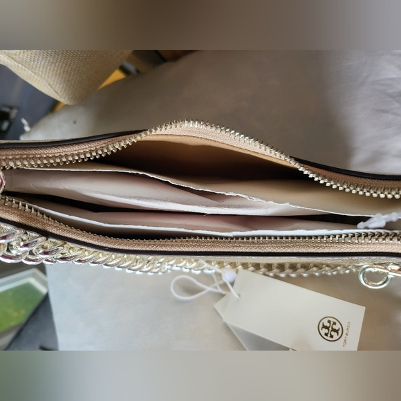 Tory BurchSmall Mercer Metallic Leather Shoulder Bag - Picture 3 of 9